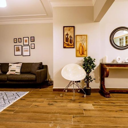 Апартаменты Spacious And Comfy 2Br In The Heart Of Cihangir Стамбул Экстерьер фото